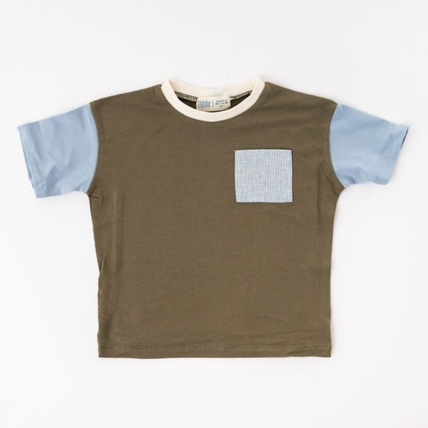 Relaxed Pocket Tee in Olive Prairie