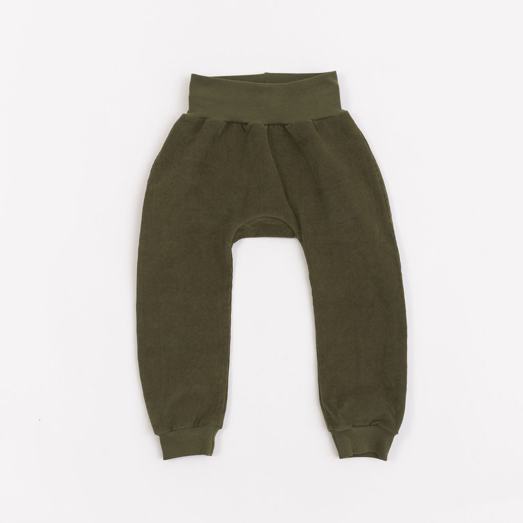 Corduroy Jogger in Olive