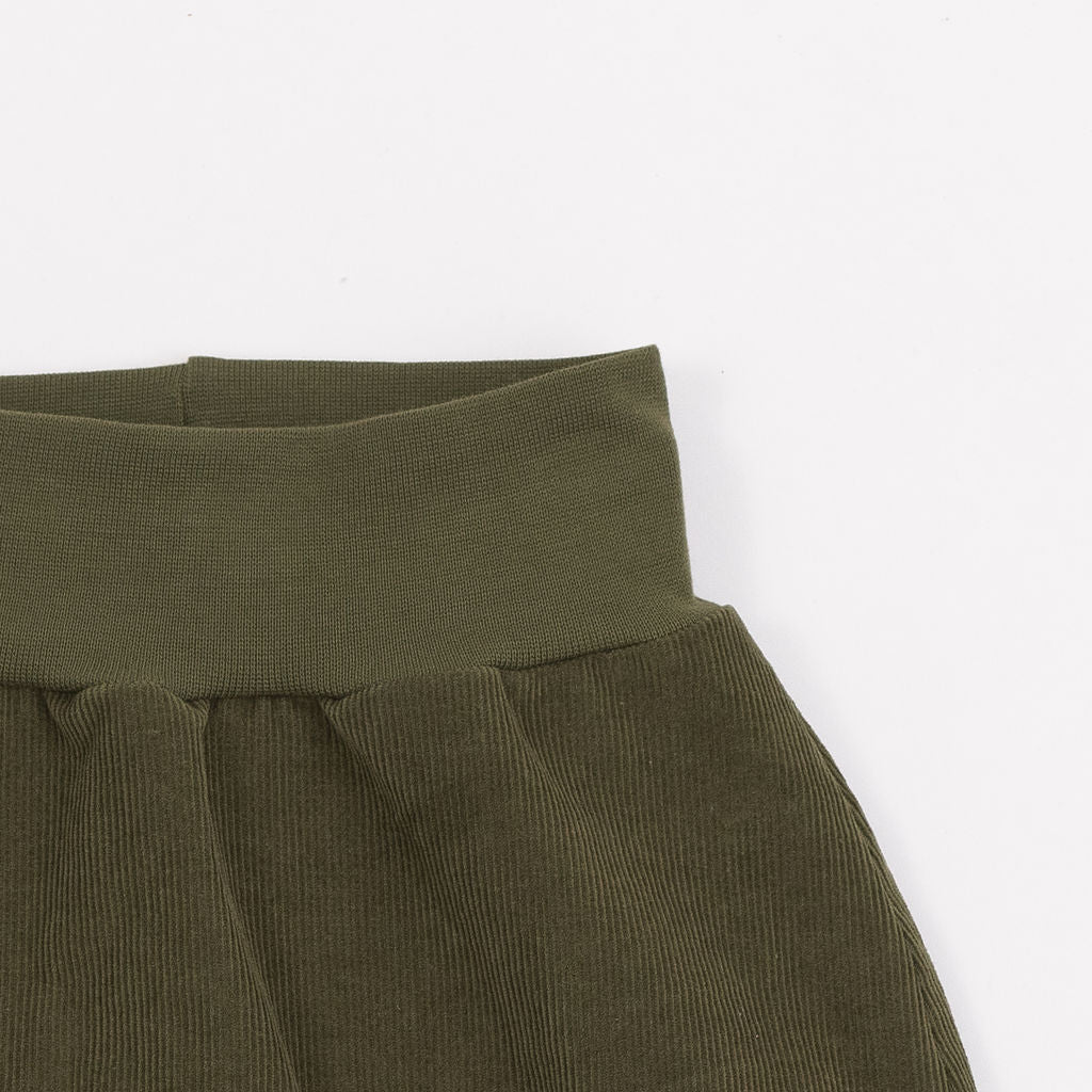 Corduroy Jogger in Olive