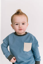 Load image into Gallery viewer, Modern Sweatshirt in Tide
