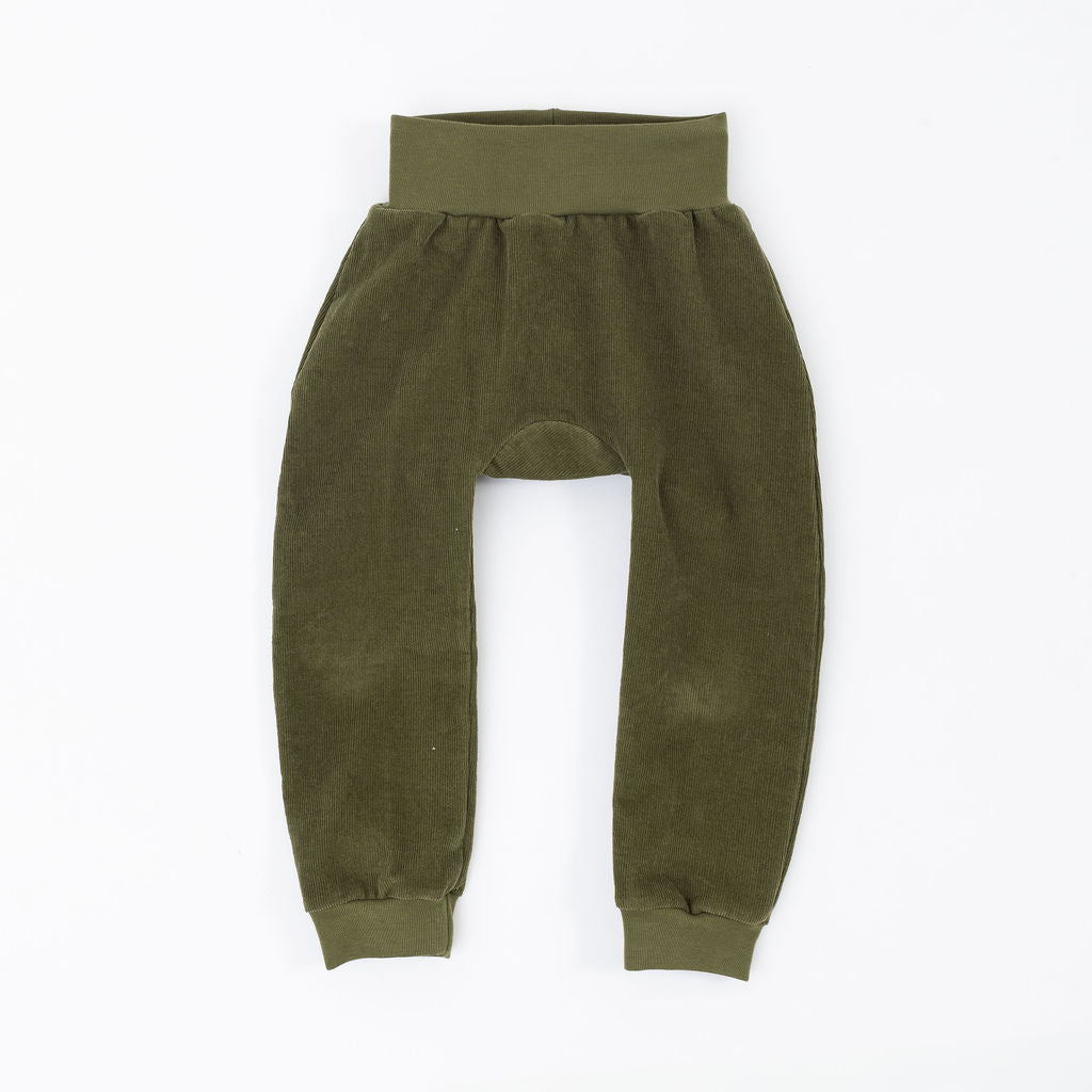 Corduroy Jogger in Olive