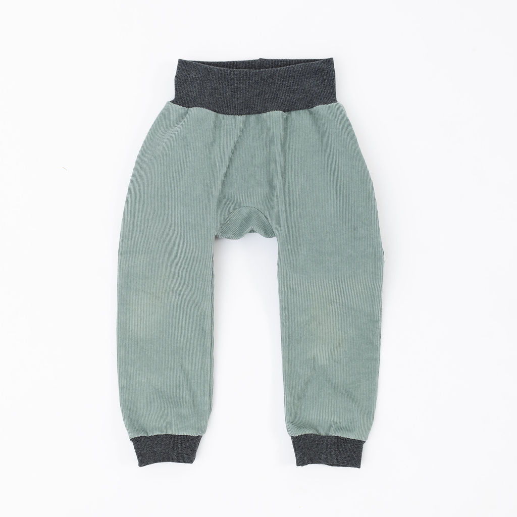 Corduroy Jogger in Glacier