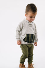 Load image into Gallery viewer, Corduroy Jogger in Olive

