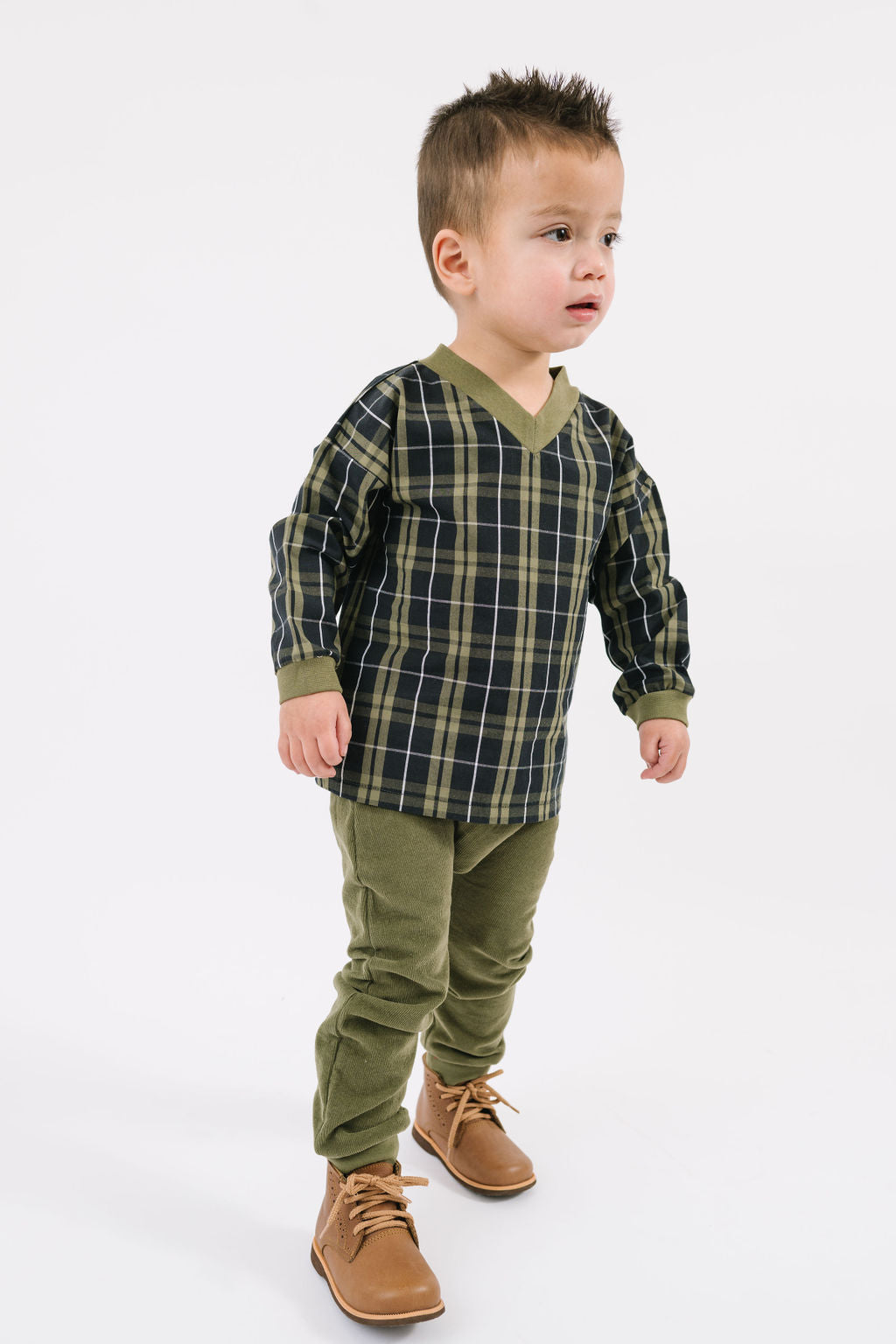 Corduroy Jogger in Olive