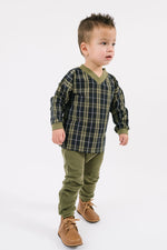 Load image into Gallery viewer, Corduroy Jogger in Olive
