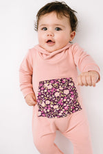 Load image into Gallery viewer, Shawl Collar Romper in Plumrose
