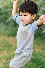 Load image into Gallery viewer, Bamboo Raglan Pocket Tee in Olive Stripe
