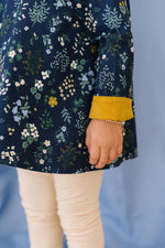 Load image into Gallery viewer, Bamboo Legging in Gold Stripe
