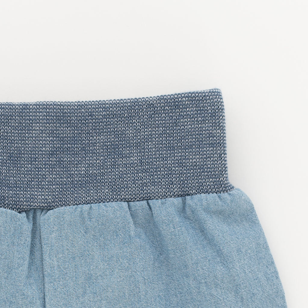 Easy Short in Light Chambray